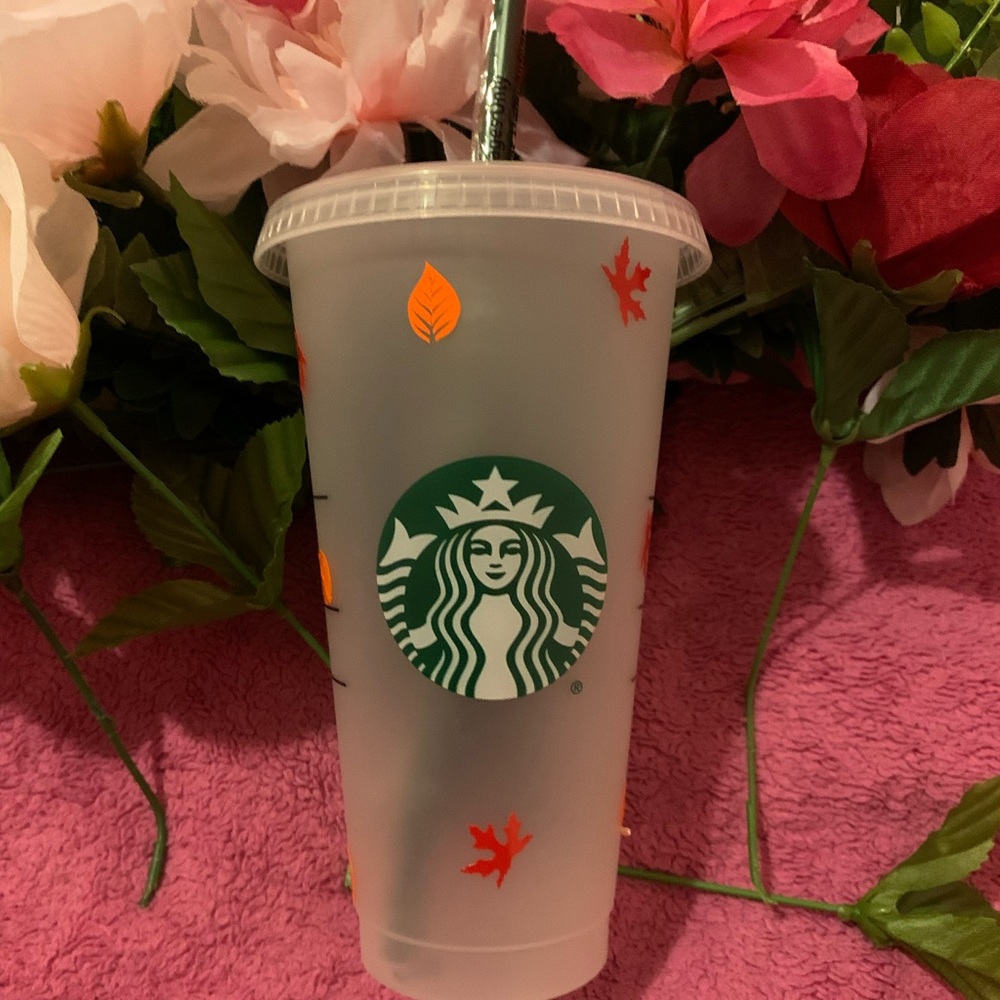 Winnie the Pooh custom fall Cup - Picture 2 of 2